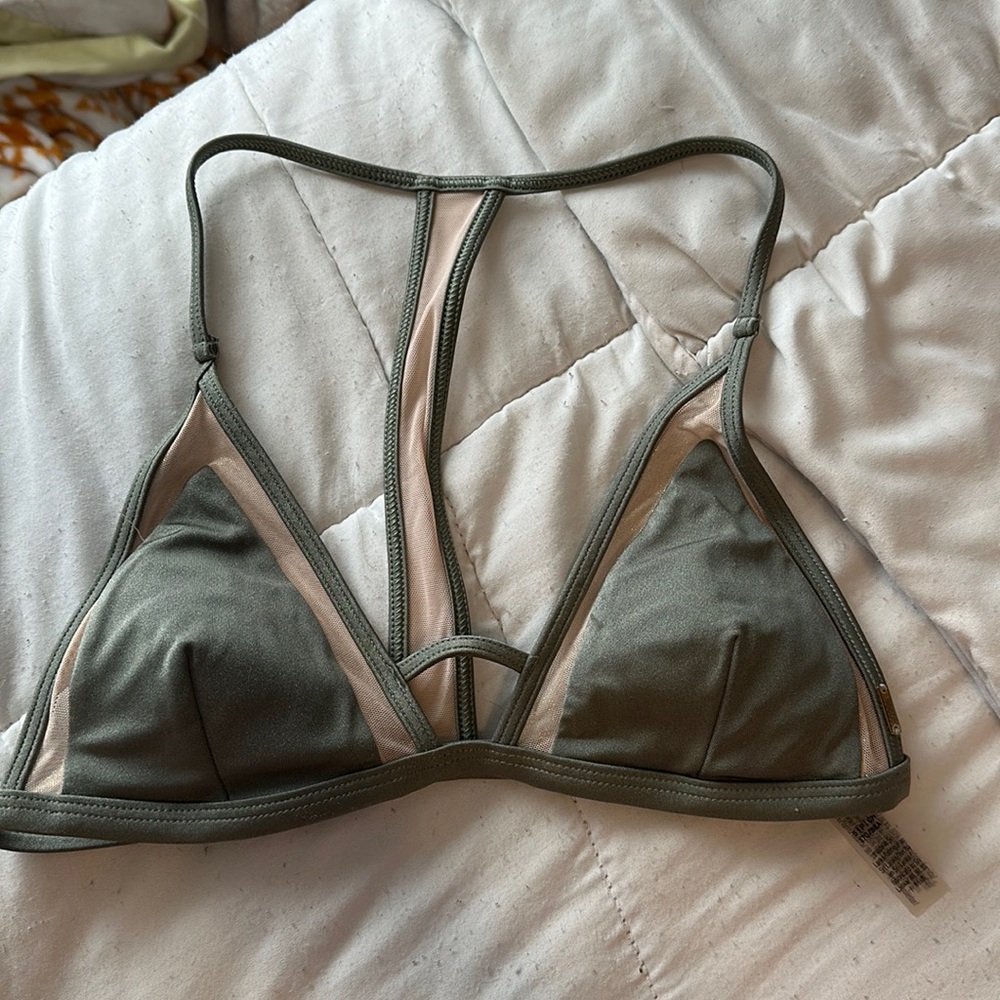 Bikini top